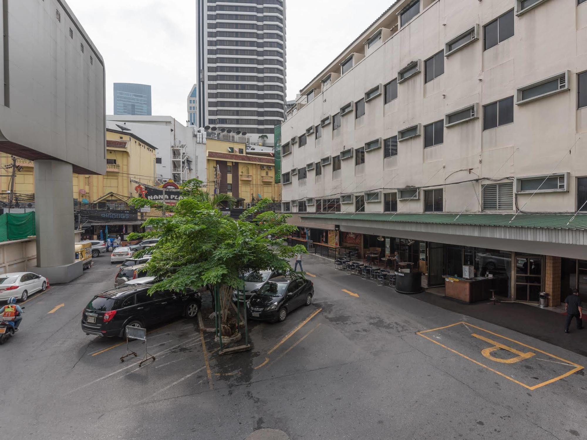 Nana Hotel Bangkok Eksteriør billede